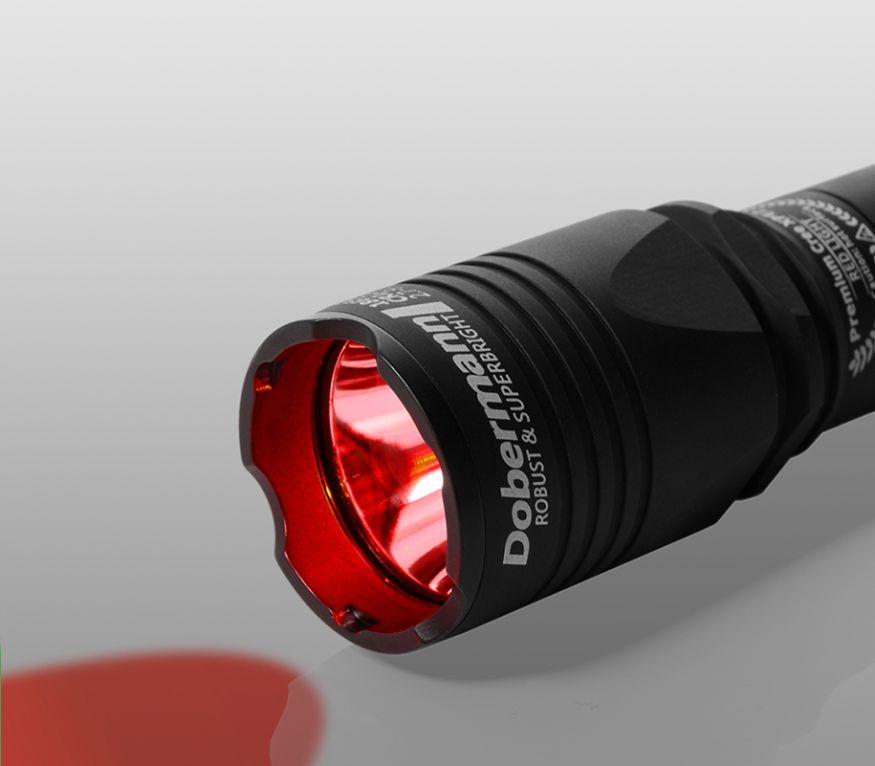 Тактический фонарь Armytek Dobermann (красный свет)