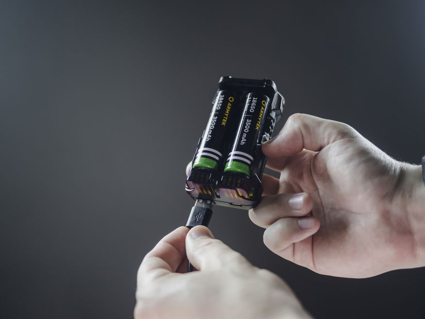 Armytek Handy C2 Pro